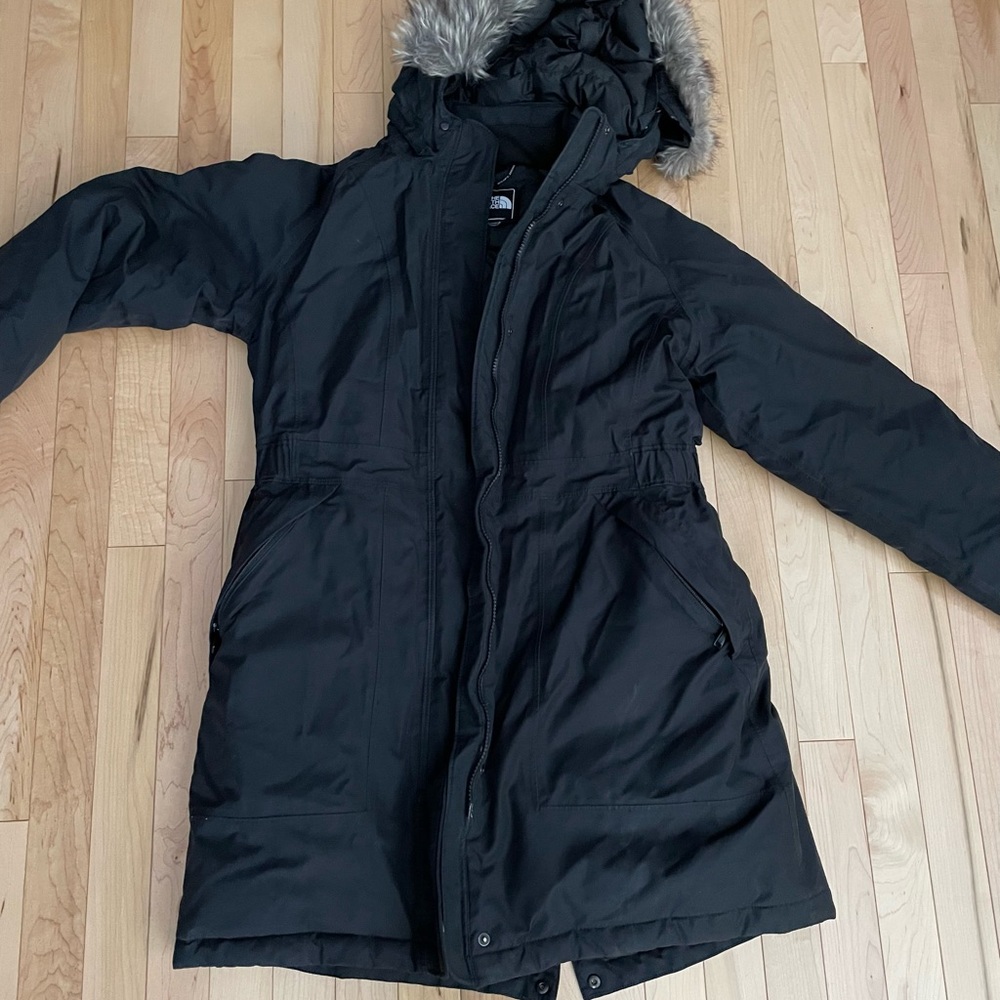 Size L Black Northface Ladies Parka
